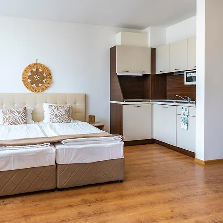 Kabakum Plaza * Варна