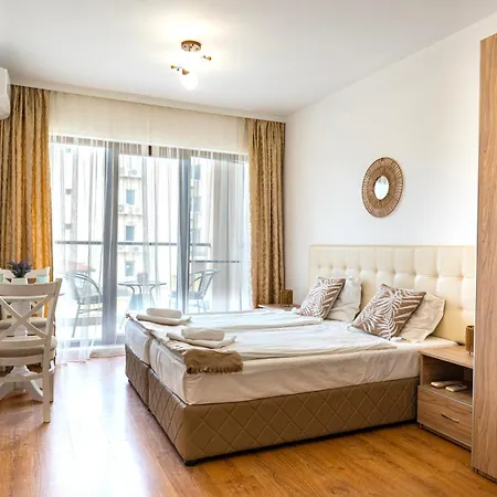 Kabakum Plaza * וארנה