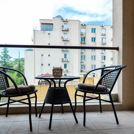 Kabakum Plaza דירה *